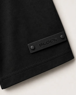 Black — Square Badge 01 — view 1